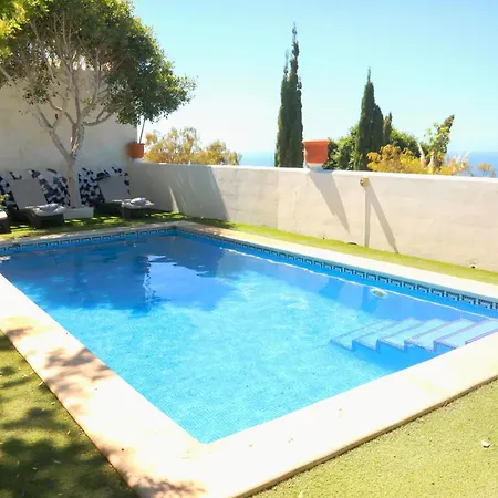 Maria Luxury *